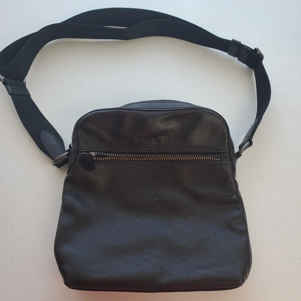 coach‎ medium crossbody wallet for women black leather